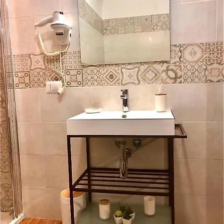 Al Vecchio Arco A Vecchia